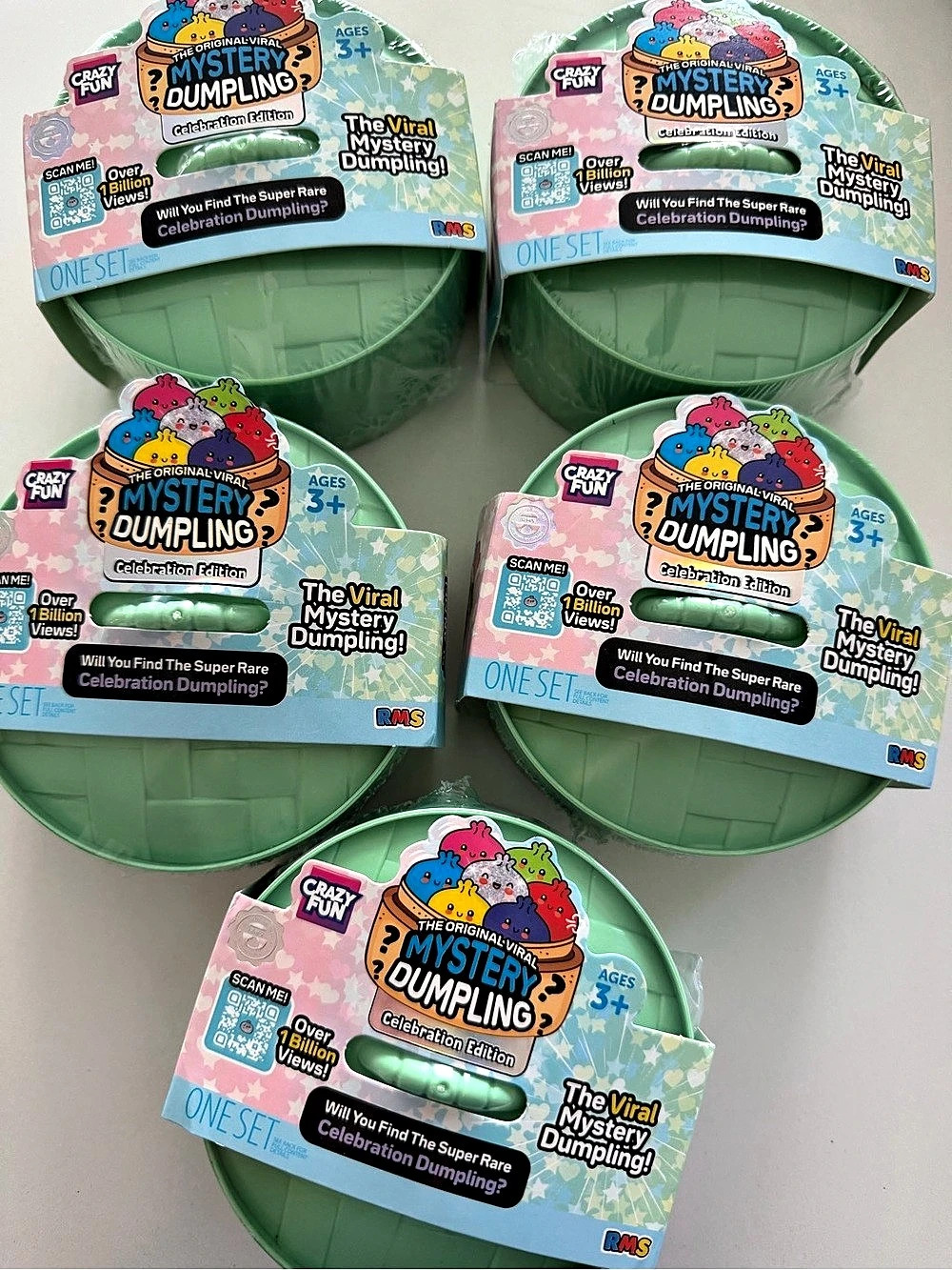 🍾 RMS ✨ Crazy Fun Viral Mystery Dumpling Celebration Edition Squishy -Set of 5